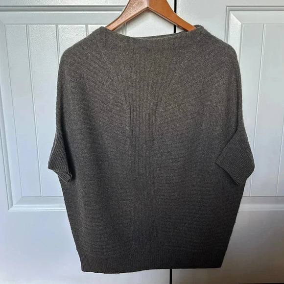 Vince Sweaters - Vince Cashmere Grey Brown Sweater